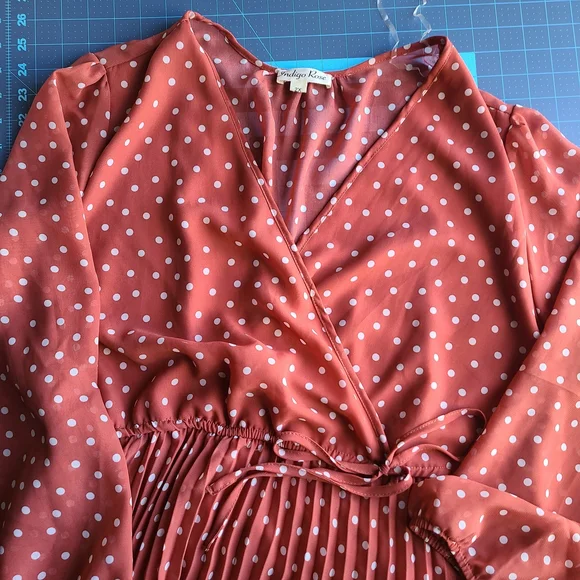 Polka Dot Wrap Dress Indigo Rose 2XL Vintage Feel Old Money Pretty Woman Vibe - Picture 6 of 7